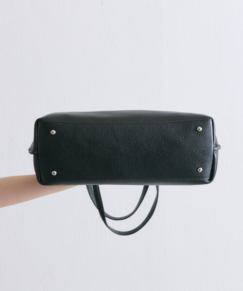 セール】スタッズ仕切りトートバッグ《SNSで問い合わせ多数！/本革/A4