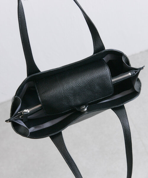 セール】スタッズ仕切りトートバッグ《SNSで問い合わせ多数！/本革/A4