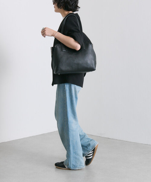 セール】スタッズ仕切りトートバッグ《SNSで問い合わせ多数！/本革/A4