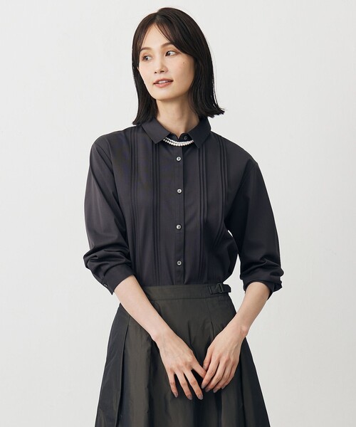 J.PRESS Ladies(J.プレス レディス)の「コンパクトトリコット シャツライク カットソー(Tシャツ/カットソー・レディース・ベージュ系/オレンジ系/ブルー系/ダークブラウン系・SMALL)」の1枚目の写真