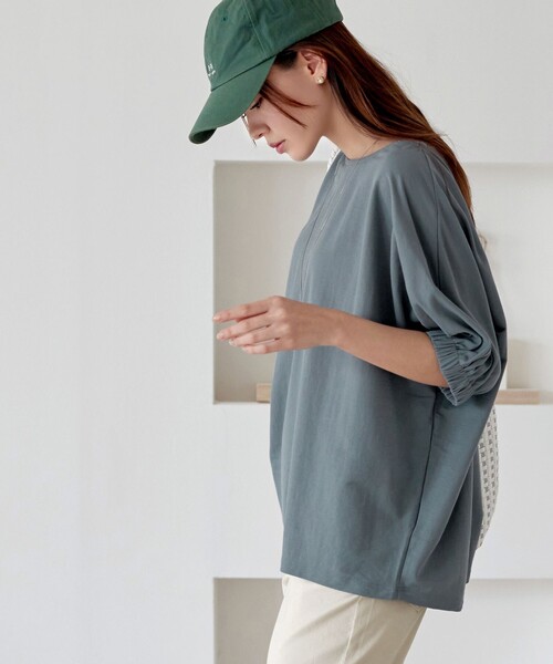 Tiaclasse（ティアクラッセ）の「袖ギャザードルマンプルオーバー（Tシャツ/カットソー・レディース・ライム/ブラック/ブルーグレー/オフホワイト・M/L）」の16枚目の写真