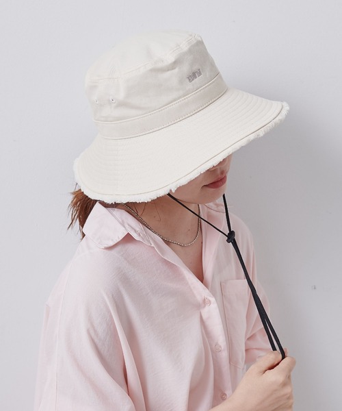 HAT MIKKE(ハットミッケ)の「EDWINフリンジアドベンチャーハット(ハット・レディース・キナリ/ベージュ/ネイビー/ブラック/カーキ/グレー・フリー)」の2枚目の写真