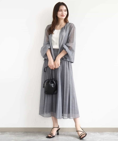 MK MICHEL KLEIN（エムケーミッシェルクラン）の「デニム調シアープリーツスカート/洗える（スカート・レディース・ライトグレー/ネイビー・38）」の6枚目の写真