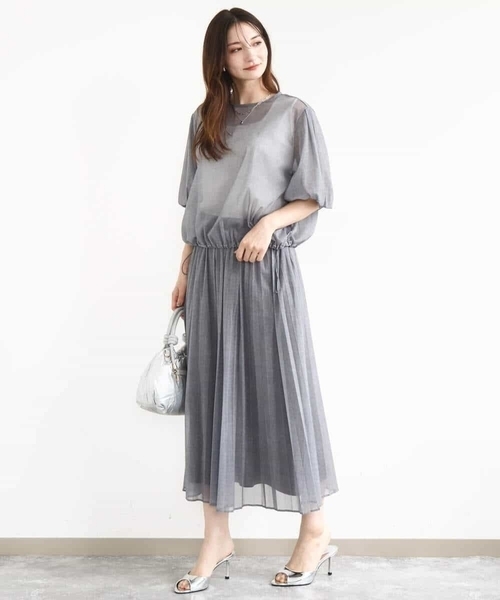 MK MICHEL KLEIN（エムケーミッシェルクラン）の「デニム調シアープリーツスカート/洗える（スカート・レディース・ライトグレー/ネイビー・38）」の20枚目の写真