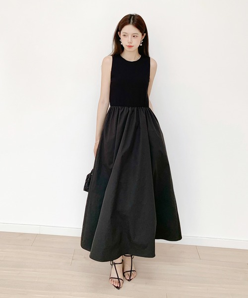 by LEGNA(バイレグナ)の「【選べる2タイプ】撥水加工ドッキングワンピース 半袖/ノースリーブ(ワンピース・レディース・ホワイト/ブラック系1/ブラック×ホワイト/ブラック系2/ブラック/ホワイト系1/ベージュ/ダークブラウン/ベージュ系/ブラウン系/ホワイト系その他2/ホワイト系その他・LARGE/MEDIUM)」の7枚目の写真