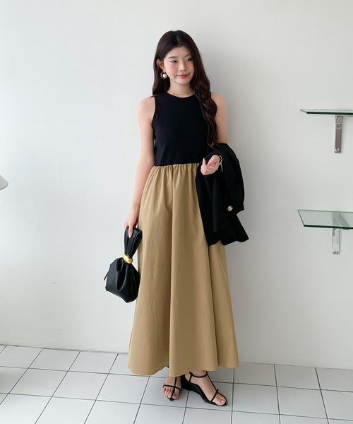 by LEGNA(バイレグナ)の「【選べる2タイプ】撥水加工ドッキングワンピース 半袖/ノースリーブ(ワンピース・レディース・ホワイト/ブラック系1/ブラック×ホワイト/ブラック系2/ブラック/ホワイト系1/ベージュ/ダークブラウン/ベージュ系/ブラウン系/ホワイト系その他2/ホワイト系その他・LARGE/MEDIUM)」の12枚目の写真