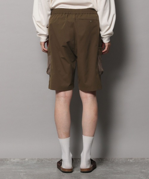 BAYFLOW（ベイフロー）の「【BUDDIES Dept.】メッシュポケットカーゴショーツ[UVケア・吸水速乾・耐塩素・4WAYストレッチ]（その他パンツ・メンズ・ブラック/ブラウン・LARGE/MEDIUM）」の9枚目の写真