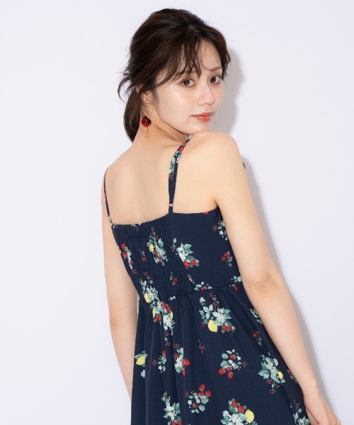 WILLSELECTION（ウィルセレクション）の「フルーツプリントキャミワンピース（ワンピース・レディース・オフホワイト/ネイビー・FREE）」の4枚目の写真