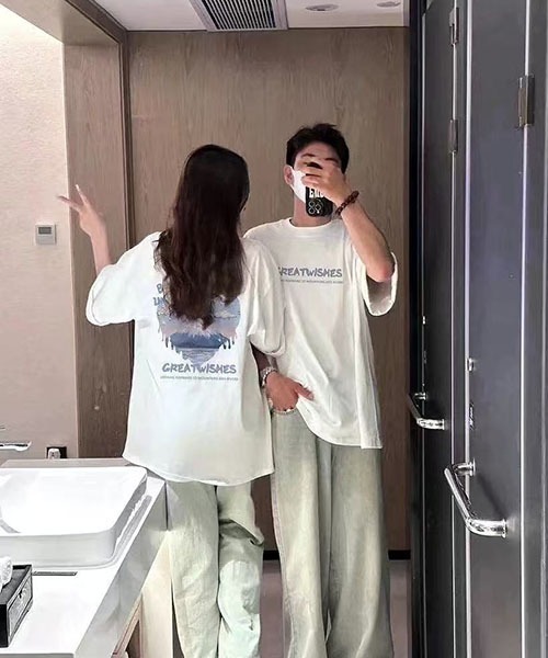 gossip!ロサンゼルス(ゴシップロサンゼルス)の「背面ハート富士山プリント オーバーサイズ半袖 T シャツ ユニセックス カップルコーデ レディース メンズ 夏トップス(Tシャツ/カットソー・レディース・ホワイト/ブラック・S/L/M/XL)」の14枚目の写真