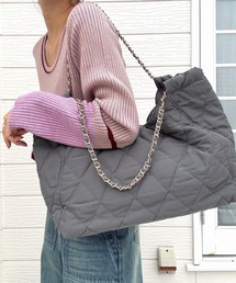 Q | ナイロンキルトチェーントート(トートバッグ)