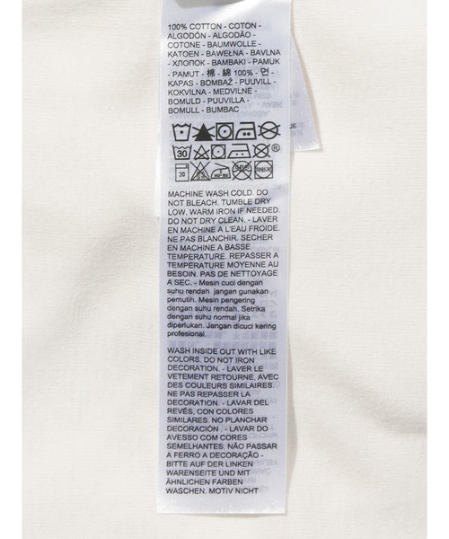 Levi's(リーバイス)の「Levi's/リーバイス GR ESSENTIAL スポーティーTシャツ(Tシャツ/カットソー・レディース・ネイビー・XS/S/M)」の6枚目の写真