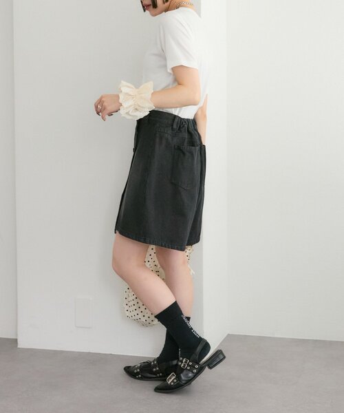 w closet（ダブルクローゼット）の「【25AW】デニムスカパン（スカート・レディース・ブルー/ブラック・MEDIUM/SMALL）」の3枚目の写真