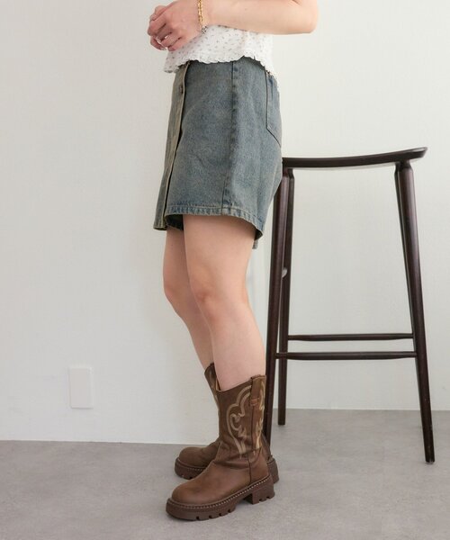 w closet（ダブルクローゼット）の「【25AW】デニムスカパン（スカート・レディース・ブルー/ブラック・MEDIUM/SMALL）」の13枚目の写真