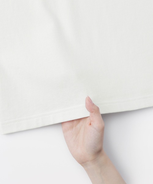 無印良品(ムジルシリョウヒン)の「婦人 引き揃え天竺編みクルーネック長袖Tシャツ(Tシャツ/カットソー・レディース・ホワイト/ブラック/ライトピンク/チャコールグレー/ダークグリーン・S/M/L/XL)」の9枚目の写真