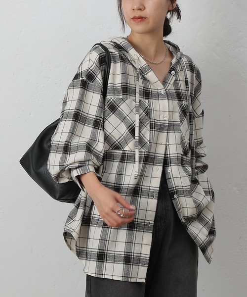 COLONY 2139（コロニートゥーワンスリーナイン）の「起毛チェックフードシャツ（シャツ/ブラウス・レディース・ブルー/アイボリー/ブラック・ONESIZE）」の19枚目の写真