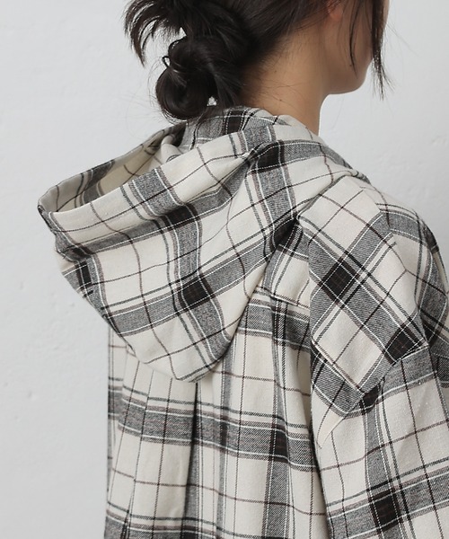 COLONY 2139（コロニートゥーワンスリーナイン）の「起毛チェックフードシャツ（シャツ/ブラウス・レディース・ブルー/アイボリー/ブラック・ONESIZE）」の12枚目の写真