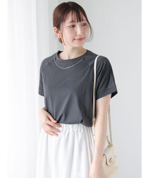 Te chichi TERRASSE（テチチテラス）の「ネックレス付きTシャツ（Tシャツ/カットソー・レディース・オフホワイト/チャコールグレー/グレー・F）」の4枚目の写真