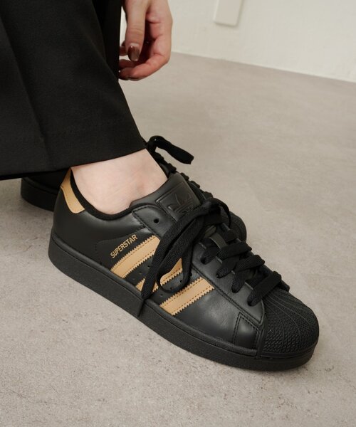 Omekashi（オメカシ）の「adidas/アディダス  SUPERSTAR II W（スニーカー・レディース・ブラック・25.5cm/23.5cm/24.5cm）」の6枚目の写真