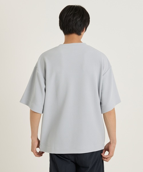coca(coca)(コカ)の「エンボスフットボールTシャツ(Tシャツ/カットソー・メンズ・ライトグレー/ブラック・XL/M/L)」の7枚目の写真