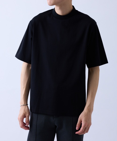 le cercle ADAM ET ROPE'(ルセルクルアダムエロペ)の「リブデザイン冷感ジャケットインナーTシャツ/接触冷感(Tシャツ/カットソー・メンズ・ホワイト/ブラック/チャコールグレー・LL/L/M/S)」の13枚目の写真