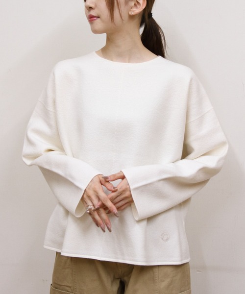 ORCIVAL（オーシバル）の「ORCIVAL/オーシバル　ウールジャージープルオーバー　WOOL JERSSEY PULLOVER　OR-D0128 KKW（ニット/セーター・レディース・ダークネイビー/アイボリー/イエロー・1）」の2枚目の写真