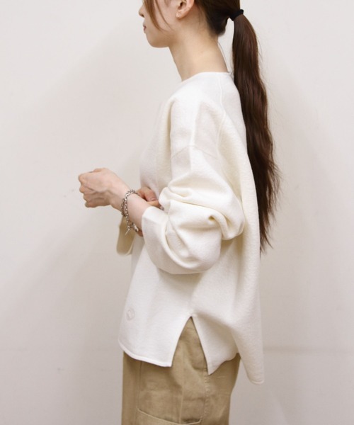 ORCIVAL（オーシバル）の「ORCIVAL/オーシバル　ウールジャージープルオーバー　WOOL JERSSEY PULLOVER　OR-D0128 KKW（ニット/セーター・レディース・ダークネイビー/アイボリー/イエロー・1）」の5枚目の写真