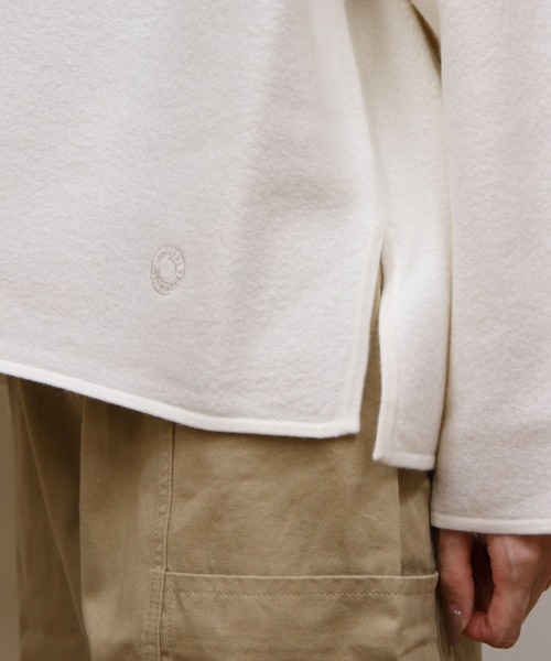 ORCIVAL（オーシバル）の「ORCIVAL/オーシバル　ウールジャージープルオーバー　WOOL JERSSEY PULLOVER　OR-D0128 KKW（ニット/セーター・レディース・ダークネイビー/アイボリー/イエロー・1）」の8枚目の写真