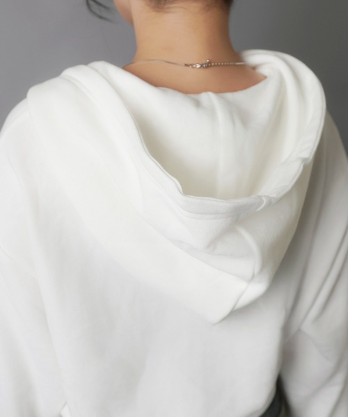 SPINNS（スピンズ）の「キラ盛れラインストーン☆彡Wジップショートパーカー/ラインストーン筆記体ロゴ（パーカー・レディース・ブラック/ピンク/杢グレー/オフホワイト・ONESIZE）」の21枚目の写真