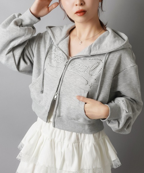 SPINNS（スピンズ）の「キラ盛れラインストーン☆彡Wジップショートパーカー/ラインストーン筆記体ロゴ（パーカー・レディース・ブラック/ピンク/杢グレー/オフホワイト・ONESIZE）」の22枚目の写真