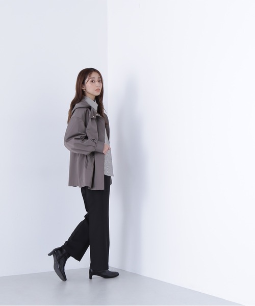 NATURAL BEAUTY BASIC(ナチュラルビューティーベーシック)の「◇フーディードロストブルゾン(マウンテンパーカー・レディース・ブラウン/ベージュ/ブラック・SMALL/MEDIUM)」の15枚目の写真