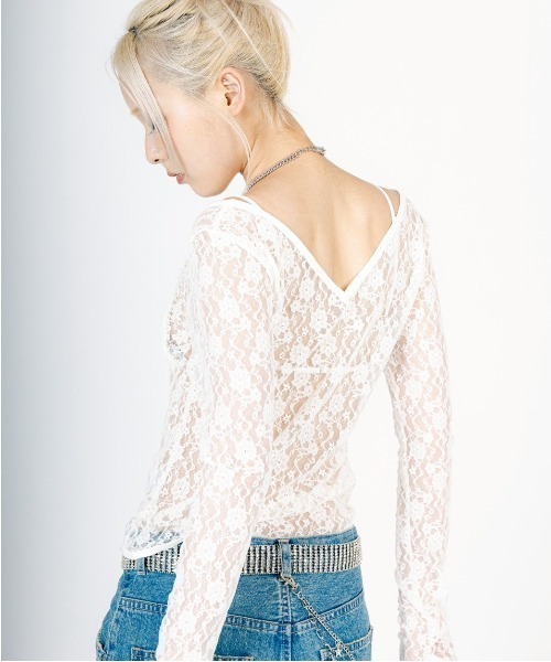 ROYAL FLASH（ロイヤルフラッシュ）の「MITSUKI/ミツキ/LACE V NECK TOPS（Tシャツ/カットソー・レディース・ホワイト/ブラック/レッド・F）」の8枚目の写真
