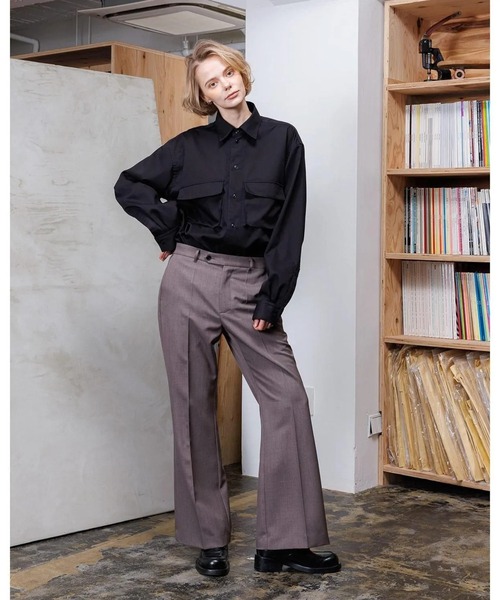 VOAAOV（ヴォアーブ）の「【VOAAOV】 ROUTINE Flare Pants（スラックス・メンズ・ブラック/チャコールグレー/キャメル/グレイッシュベージュ・0/1）」の3枚目の写真