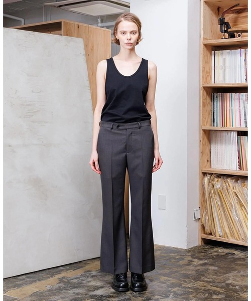 VOAAOV（ヴォアーブ）の「【VOAAOV】 ROUTINE Flare Pants（スラックス・メンズ・ブラック/チャコールグレー/キャメル/グレイッシュベージュ・0/1）」の2枚目の写真