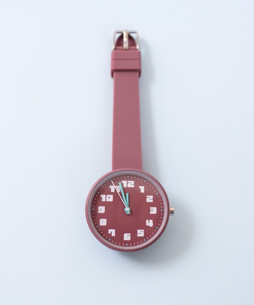 nattito(ナティート)の「〈nattito/ナティート〉CASUAL STYLE Watch/カジュアルスタイル ウォッチ コルロ YM133(アナログ腕時計・レディース・レッド/グリーン/ベージュ/グレー/ブラック・32)」の5枚目の写真