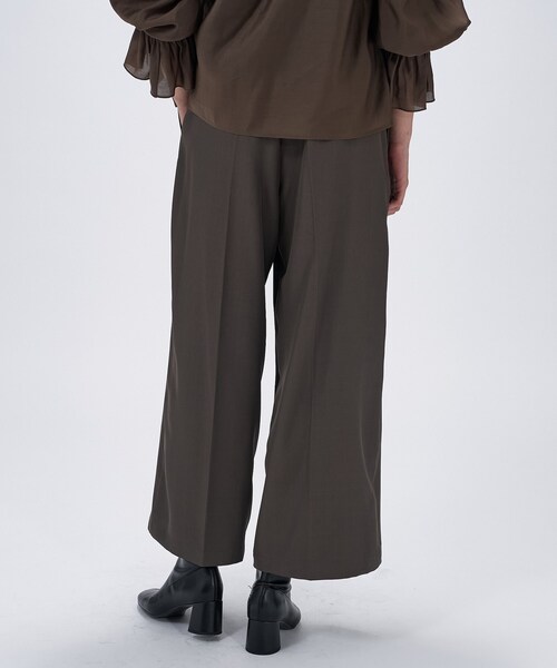 cloenc（クロエンス）の「【セットアップ／手洗い可】ツイルイージーワイドパンツ（その他パンツ・レディース・ブラック/カーキ/ダークブラウン・01/02/03）」の21枚目の写真