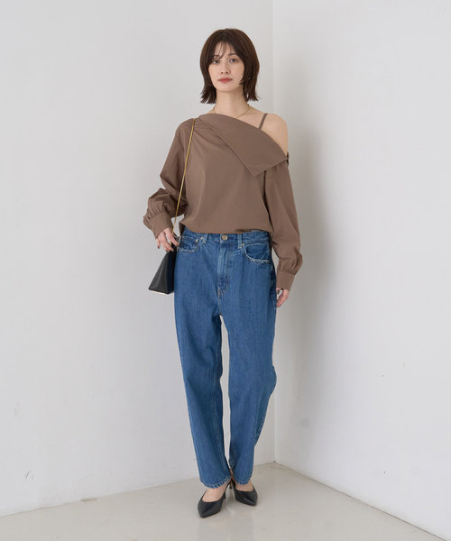 EMMA ROUGE VIF(エマルージュヴィフ)の「【新色登場】【一部店舗限定】アシメオフショルブラウス ストライプ(シャツ/ブラウス・レディース・ストライプ・フリー)」の8枚目の写真