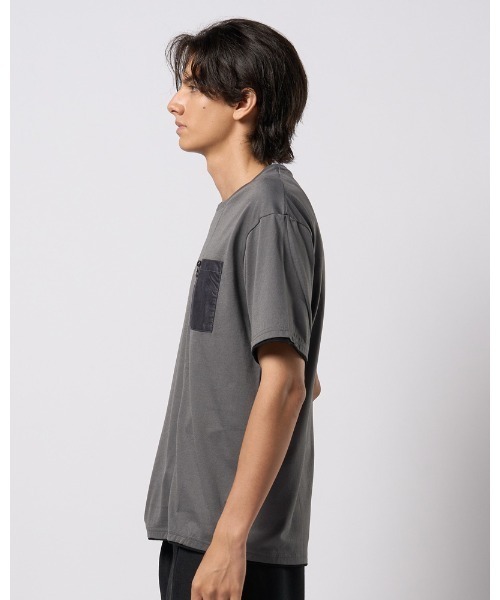 wjk（ダヴルジェイケイ）の「cool touch zip-pocket S/S（Tシャツ/カットソー・メンズ・ホワイト/ブラック/カーキ/グレー・SMALL/MEDIUM/LARGE/X-LARGE）」の9枚目の写真