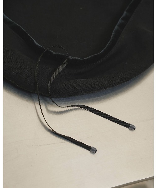 TODAYFUL（トゥデイフル）の「TODAYFUL Velourpiping Sheer Beret 12521018（ハンチング/ベレー帽・レディース・ブラック・FREE）」の4枚目の写真