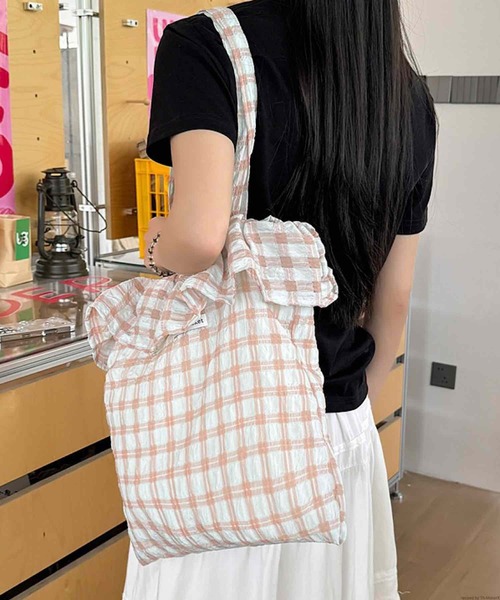 VIBGYOR(ヴィブジョー)の「Liaa/チェック フリル トートバッグ A18698(トートバッグ・レディース・パープル/ホワイト/ピンク/グリーン・FREE)」の3枚目の写真