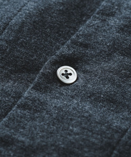 quadro（クオドロ）の「コットンメランジフランネルラウンドヘムシャツカバーオール（カバーオール・レディース・チャコール/ダークネイビー/オートミール・FREE）」の9枚目の写真