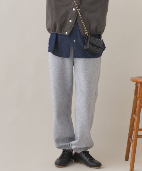 OMNES（オムネス）の「OMNES×FRUIT OF THE LOOM 裏起毛スウェットパンツ（スウェットパンツ・レディース・ネイビー/グレー・LARGE/MEDIUM）」の3枚目の写真