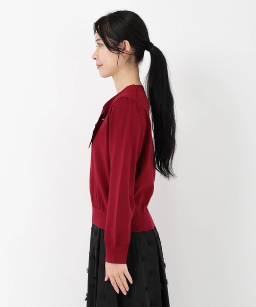 STRAWBERRY-FIELDS(ストロベリーフィールズ)の「コンフォートイネス_ボウタイパール釦ニット(ニット/セーター・レディース・ブラック/オフホワイト/ローズ・2)」の5枚目の写真