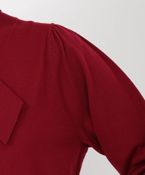 STRAWBERRY-FIELDS(ストロベリーフィールズ)の「コンフォートイネス_ボウタイパール釦ニット(ニット/セーター・レディース・ブラック/オフホワイト/ローズ・2)」の9枚目の写真