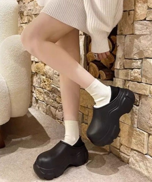 c.u.l(シーユーエル)の「ボア クロッグスリッポン ファーサンダル culs154(サンダル・レディース・ブラック/ホワイト・S/M/L)」の3枚目の写真