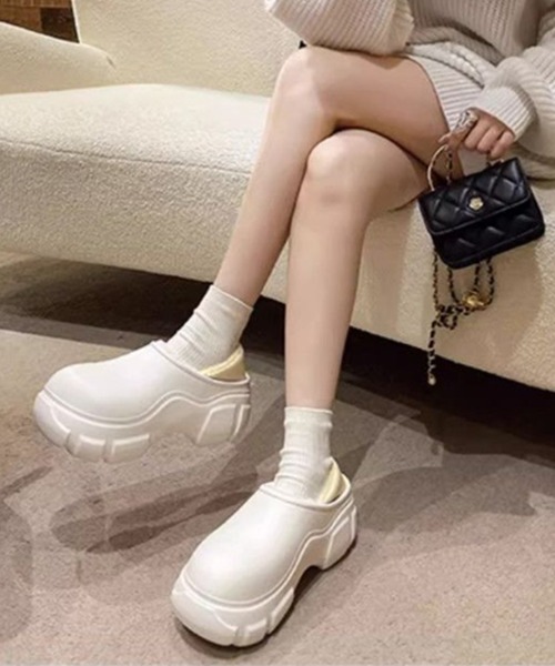 c.u.l(シーユーエル)の「ボア クロッグスリッポン ファーサンダル culs154(サンダル・レディース・ブラック/ホワイト・S/M/L)」の6枚目の写真