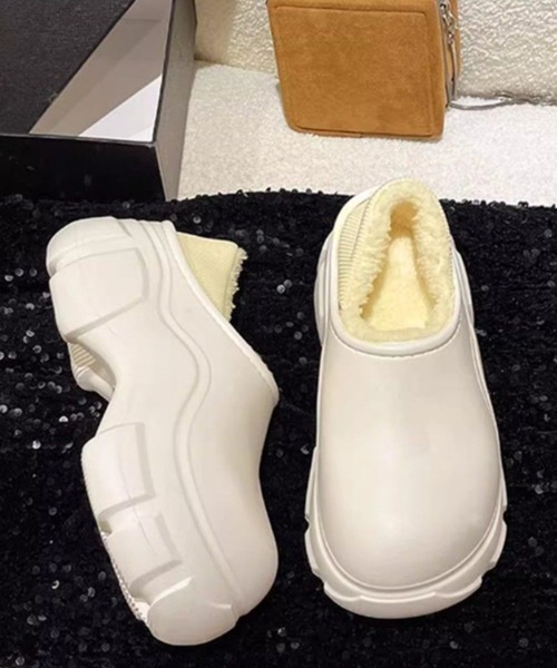 c.u.l(シーユーエル)の「ボア クロッグスリッポン ファーサンダル culs154(サンダル・レディース・ブラック/ホワイト・S/M/L)」の13枚目の写真