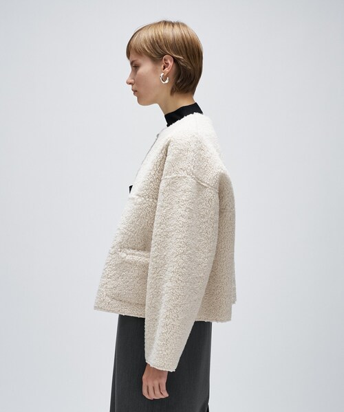 cloenc（クロエンス）の「リバーシブルボアブルゾン（ブルゾン・レディース・ブラウン系/オフホワイト/ダークグレー・01/02）」の6枚目の写真