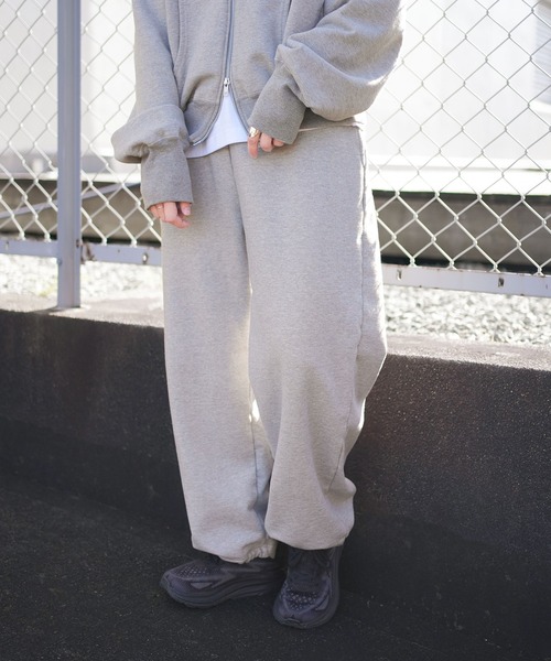 SOLAMONAT(ソラモナ)の「ふわりと裏毛 ワイドパンツ(その他パンツ・レディース・杢グレー/ストーン・M/L)」の1枚目の写真