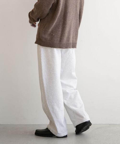 SOLAMONAT(ソラモナ)の「ふわりと裏毛 ワイドパンツ(その他パンツ・レディース・杢グレー/ストーン・M/L)」の2枚目の写真
