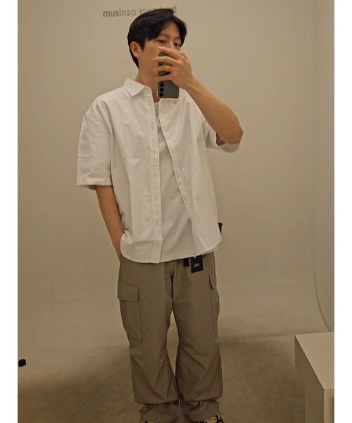 MUSINSA STANDARD（ムシンサスタンダード）の「特大オックスフォード半袖シャツ[ホワイト]（シャツ/ブラウス・メンズ・その他・SMALL/MEDIUM/LARGE/X-LARGE/XX-LARGE）」の6枚目の写真